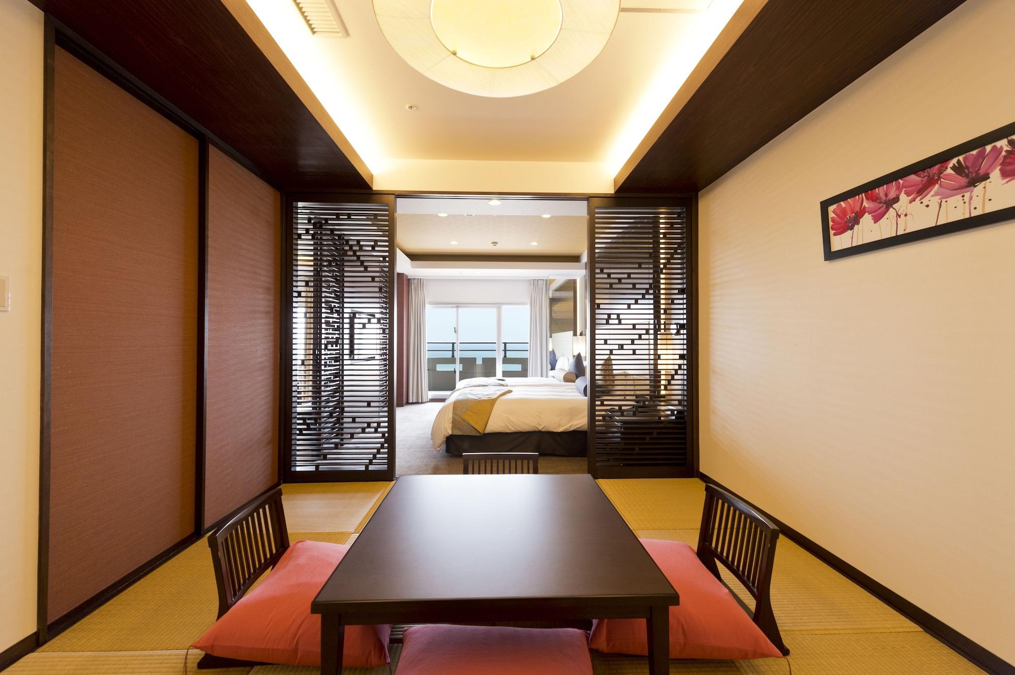 Royal Hotel Okinawa Zanpamisaki Йомитан Екстериор снимка