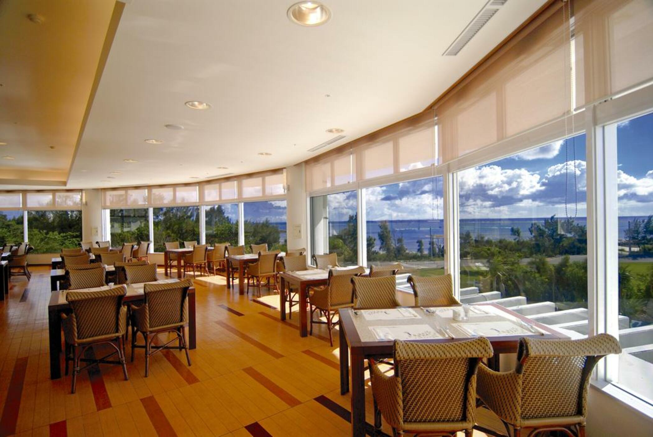 Royal Hotel Okinawa Zanpamisaki Йомитан Екстериор снимка