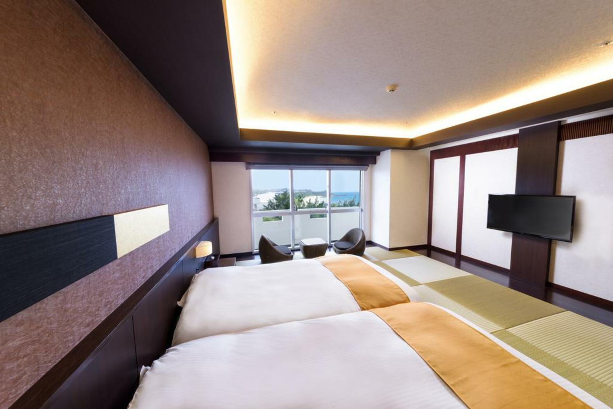 Royal Hotel Okinawa Zanpamisaki Йомитан Екстериор снимка